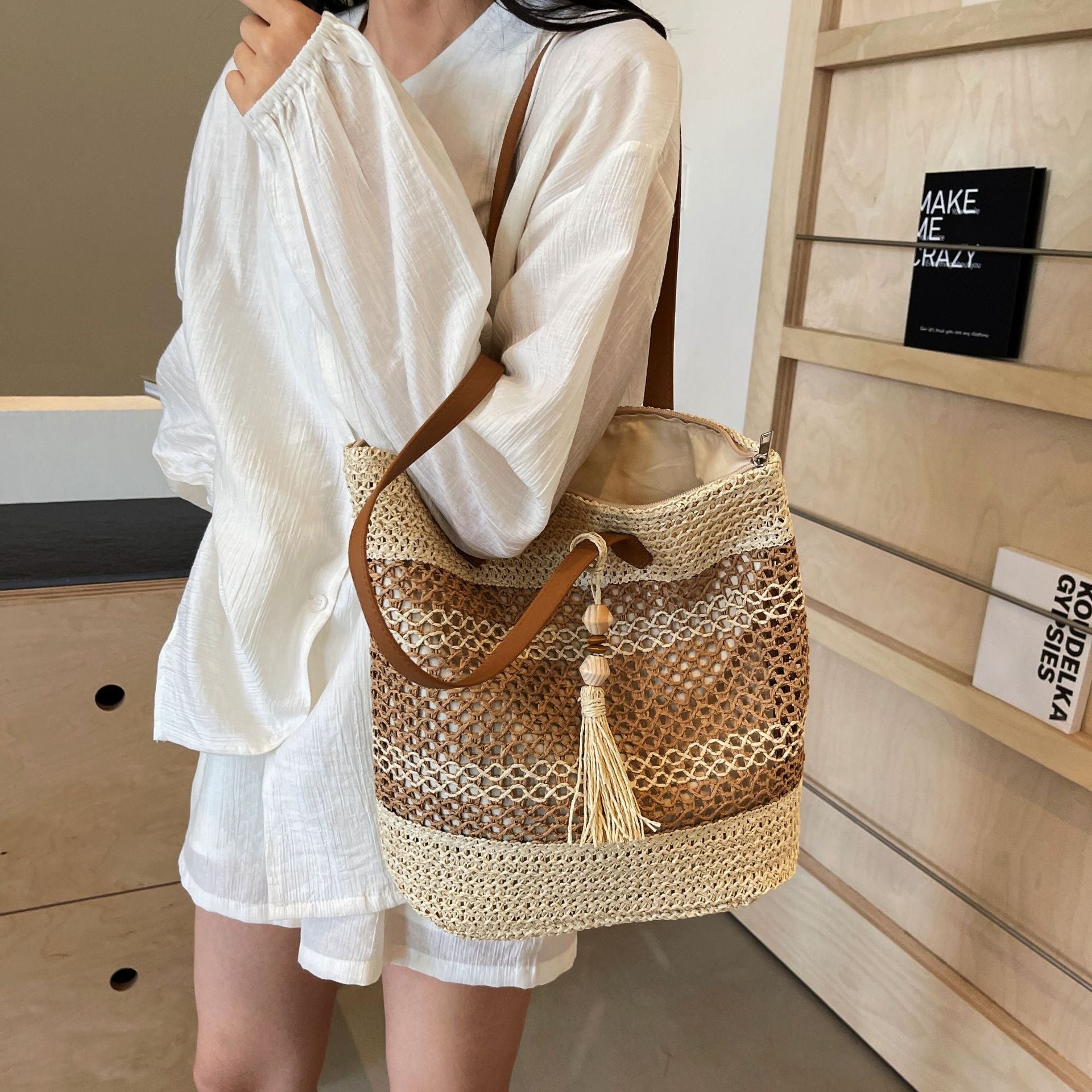 Sustainable Cork Crossbody Bag - Eco-Friendly Tote